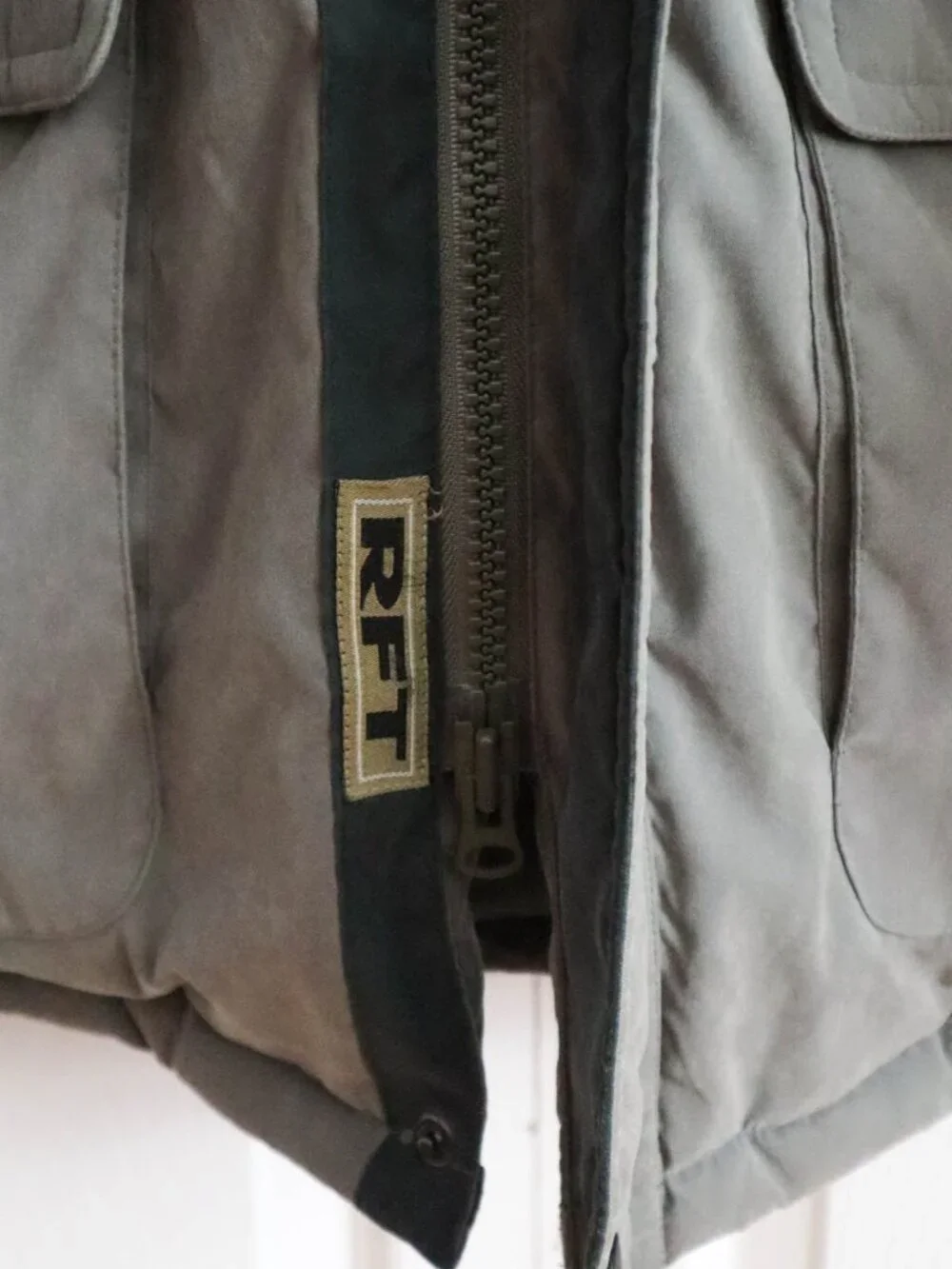 Rainforest RFT Heavy Down Puffer Jacket Coat Mid-Length Sz M Removable Hood